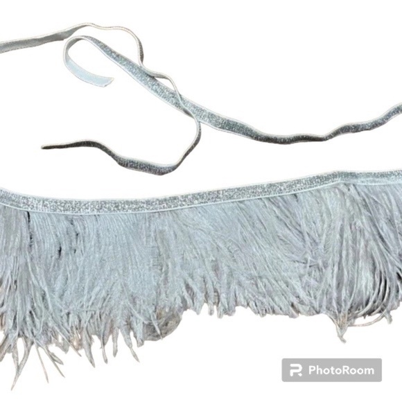 NWT Oh Baby! Tutu Baby Girl 6-9M Gray Feather Metallic Elastic Waist Band Adjust - Picture 1 of 10